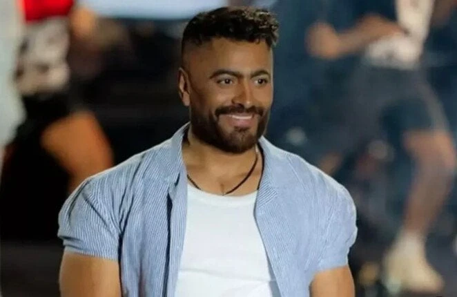 تطورات خطيرة في صحة الفنان تامر حسني تثير قلق جمهوره ومحبيه