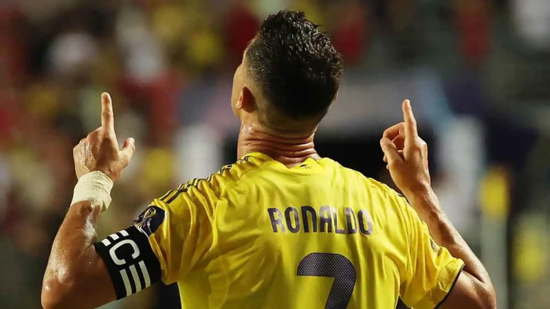 رونالدو وترامب وجهاً لوجه.. ماذا يُخبئ هذا اللقاء؟