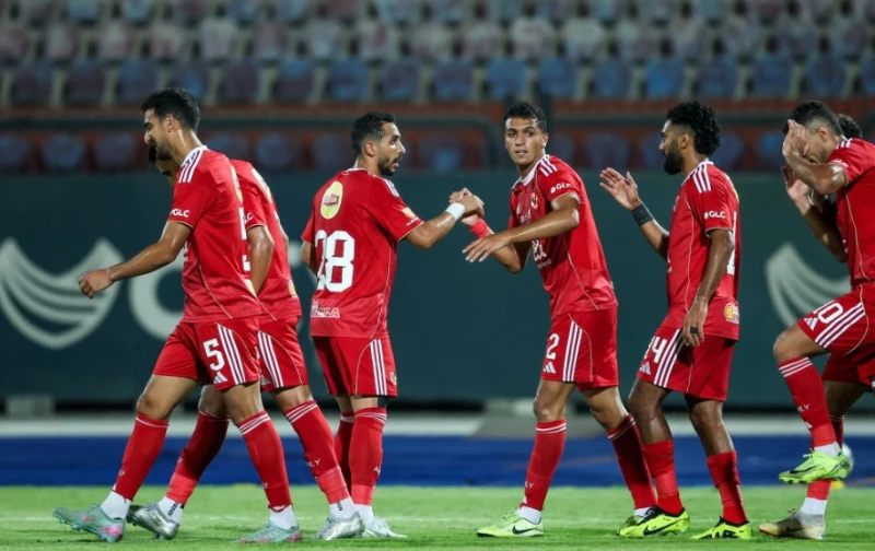 زيزو وإمام وتريزيجيه في قائمة الأهلي أمام شبيبة القبائل