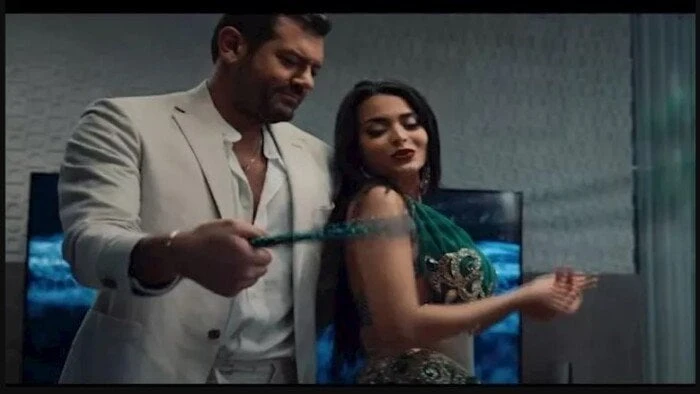 «عمرو يوسف يثير إعجاب الجمهور بتصريحاته حول فيلم السلم والثعبان 2»