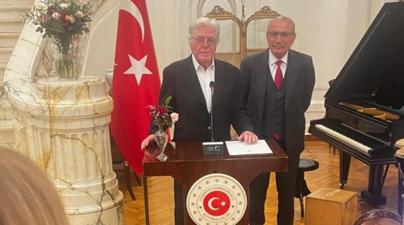 تجسيدًا للعلاقات الثقافية، حفل استقبال يجمّع نجوم مصر وتركيا في مهرجان القاهرة السينمائي