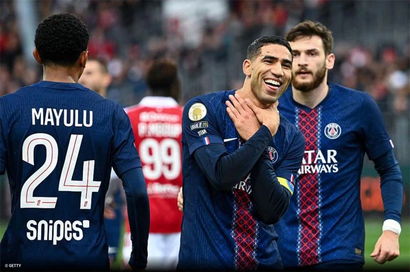 باريس سان جيرمان يسحق توتنهام بخماسية في الأبطال