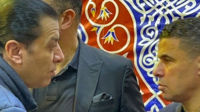 مصطفى كامل ووزير الرياضة يتقدمان الحضور في عزاء لاعب الزمالك الراحل محمد صبري