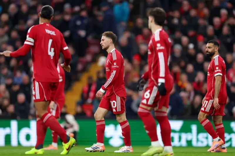 ليفربول يتبهدل بثلاثية وآنفيلد يشهد أسوأ ذكرى للملك صلاح