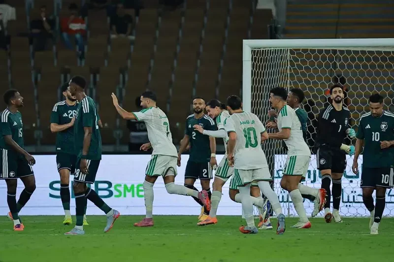 منتخب الجزائر يهزم السعودية بثنائية محرز وبلغالي