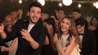 بعد تعاونه مع جنات فى دويتو الليلة حلوة.. الحسن عادل: قدمت بروح مبهجة