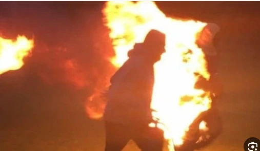 شقيق البرنس اشعل النار في نفسه امام فرع الشيخ زايد