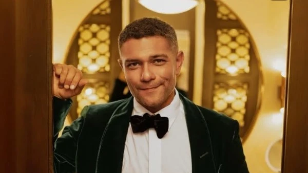 آسر ياسين يكشف لـ افاق عربية أسرار وكواليس شخصيته في إن غاب القط