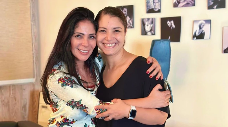 عملت 12 أغنية، نسمة محجوب الصوت الغنائي لأم كلثوم في فيلم الست