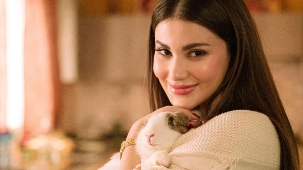 هدى الإتربي من كواليس فيلم 101 مطافي