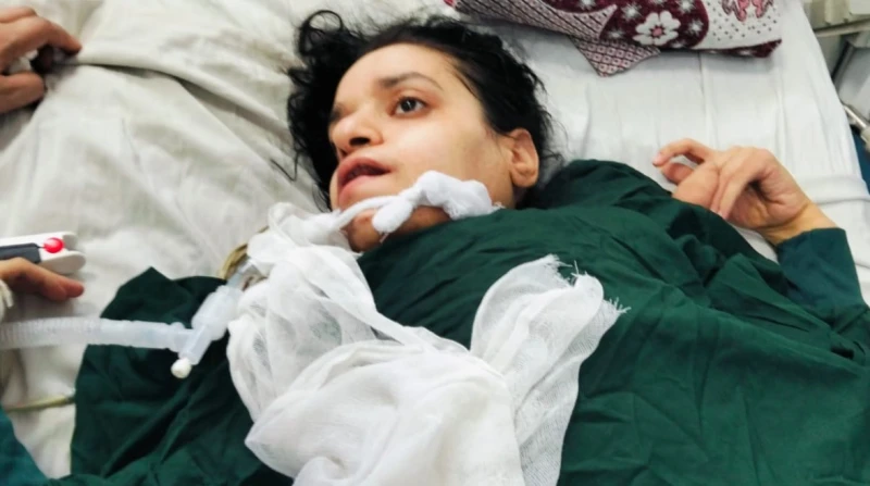 حالة مستعصية، غادة تستغيث من التليف العصبي: أتمنى العيش بلا آلام وعلاجي خارج مصر