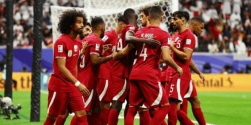 شبح الخروج المبكر يطارد قطر وتونس في كأس العرب 2025