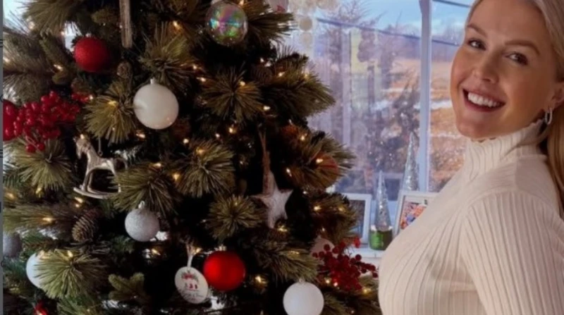 كارولين ليفيت تصبح أول متحدثة "حامل" للبيت الأبيض