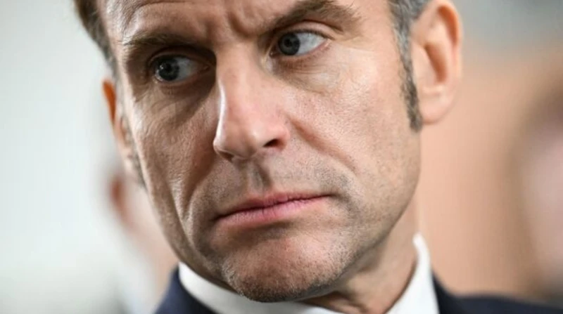 سفرة الإليزيه مسروقة، من طمع في أطباق ماكرون؟