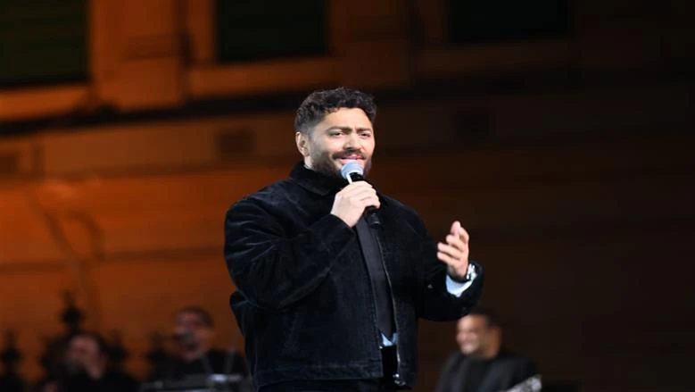 تامر حسني يوجه رسالة لجمهوره: «لا تضيعوا دقات قلوبكم على أمور لا تستحق»