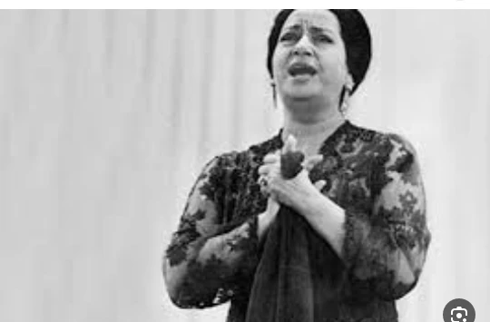 آحمد مراد يعلن : إسرائيل حكمت علي أم كلثوم بالإعدام