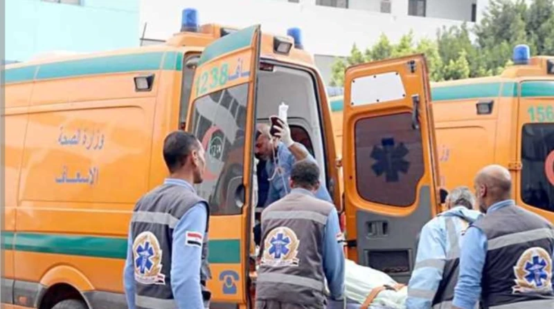 بالأسماء، إصابة 6 أشخاص في تصادم سيارة نقل وتروسيكل بأسوان