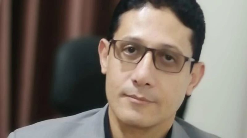 أنا الدين.. والدين أنا!