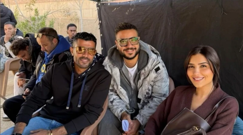 محمد سامي يفاجئ مي عمر في بلاتوه "الست موناليزا"، ماذا فعل؟