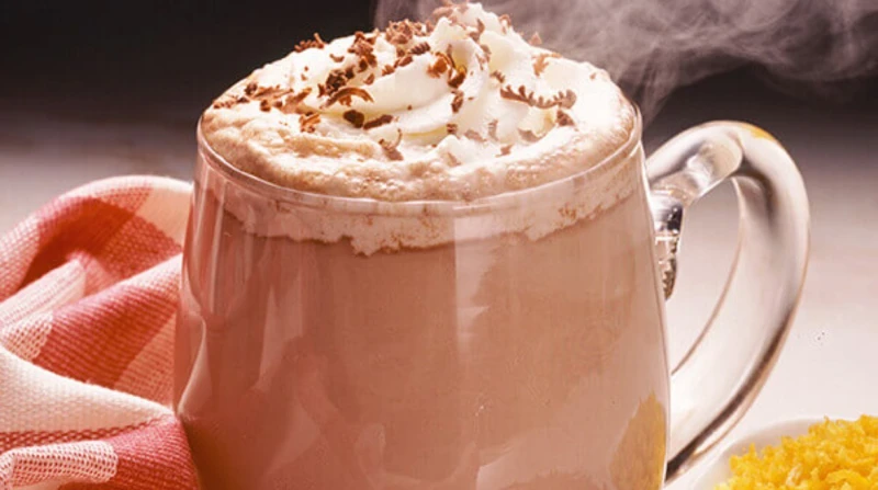 مشروب شتوي يقلل مشاكل القلب لدى الرجال بسبب الجلوس فترات طويلة