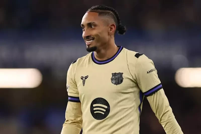 برشلونة بالقوة الضاربة في مواجهة آينتراخت فرانكفورت