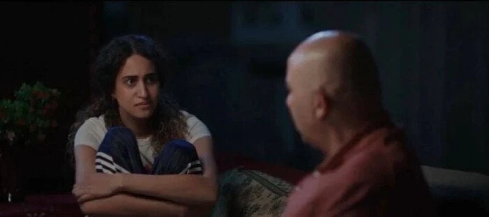 صديقة ياسمينا العبد.. ملك تدخل مواجهة قوية مع والدها في مسلسل «ميد تيرم»