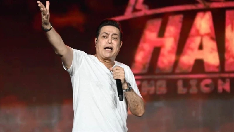 حكيم يهنئ جمهوره بالعام الجديد برسالة تفاؤل وأمل احتفالا بالعام الجديد