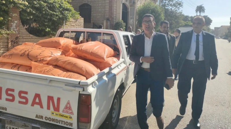 ضربة قوية للسوق السوداء، ضبط 3 أطنان أسمدة مدعمة قبل تهريبها بالأقصر