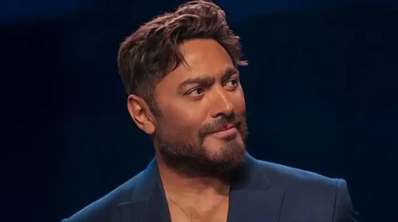 التفاصيل الكاملة للحالة الصحية لـ تامر حسني بعد خضوعه لعملية جراحية