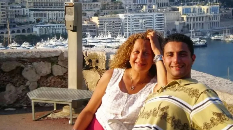 "إلى اللقاء يا عروسة الجنة"، أحمد الفيشاوي ينعى والدته بكلمات مؤثرة