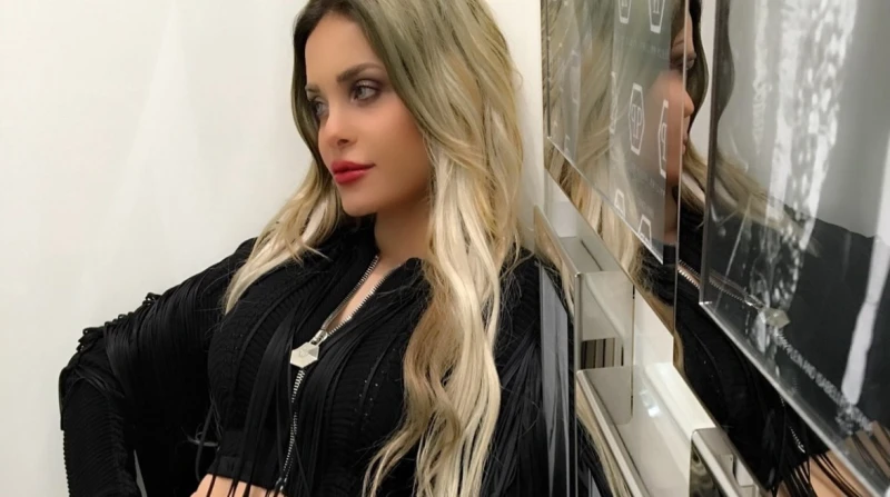 أخفت إسلامها 20 عامًا وهاجمت معجبين متجاوزين، من هي دومينيك حوراني؟