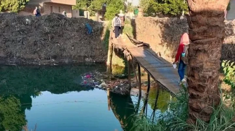 معدية الموت، استغاثة عاجلة لمحافظ الأقصر لإنقاذ تلاميذ العوابد