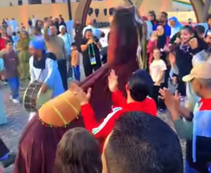 مظاهرة فرح مصرية تجتاح شوارع قطر: الأجواء بهيجة