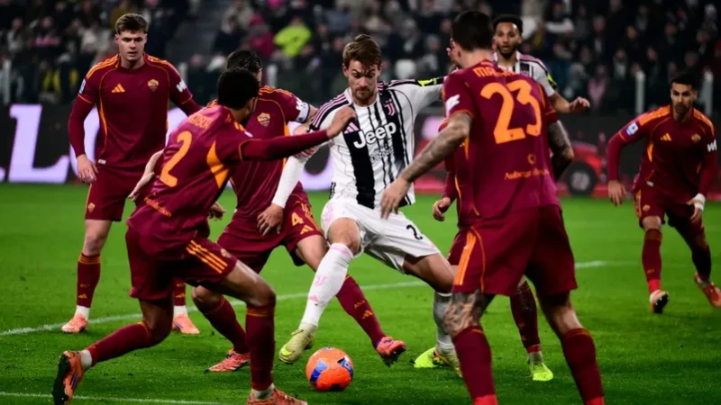 يوفنتوس يصطاد ذئاب روما في قمة الدوري الإيطالي
