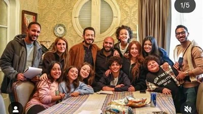 بطولة أحمد زاهر.. صور جديدة من كواليس تصوير مسلسل لعبة وقلبت بجد