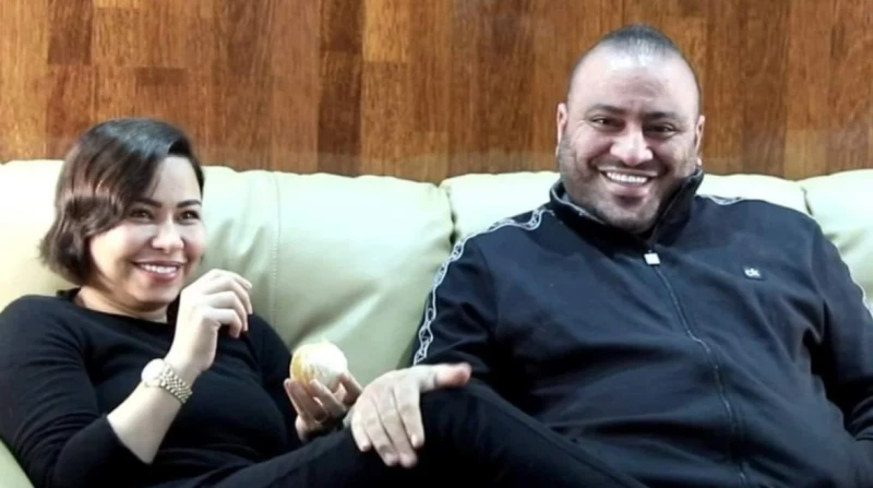 "ورحمة أبويا ما هتعدي"، رسالة حادة من شقيق شيرين بعد قرار ضبطه وإحضاره