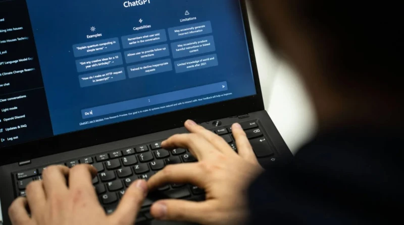 وباء الوحدة ينتشر، أطباء يحذرون الشباب من "الدعم العاطفي" للذكاء الاصطناعي