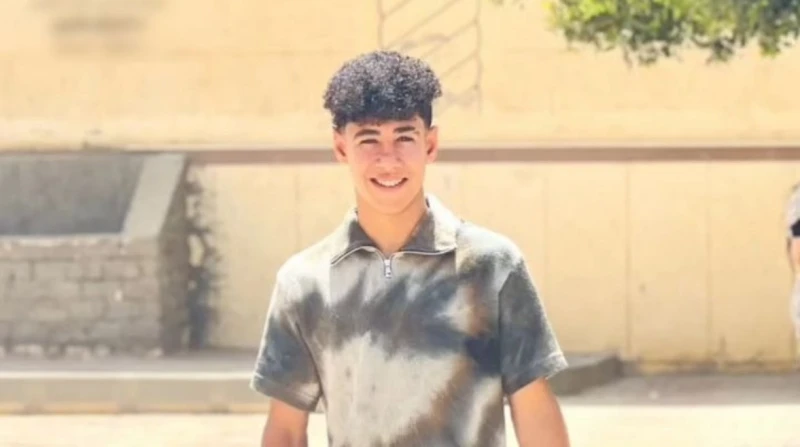 "أمه لسه ما تعرفش بوفاته"، شقيق أحد ضحايا مركب أثينا يروي تفاصيل ما قبل المأساة (خاص)