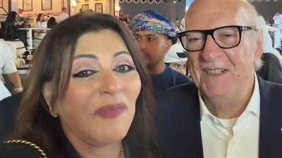 أنا وانت ولا حد تالتنا.. هالة صدقي تلتقي مع عمر خيرت بعد تعافيه: حمد الله على سلامتك