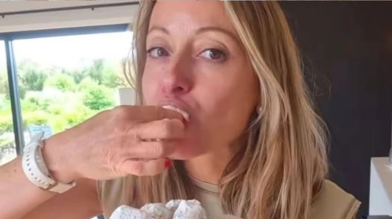 شبيه كحك العيد، سنو بول الروسي يثير سخرية المصريين