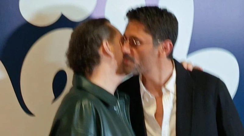 محمد محمود عبدالعزيز يدعم شقيقه كريم في العرض الخاص لفيلم "طلقني"