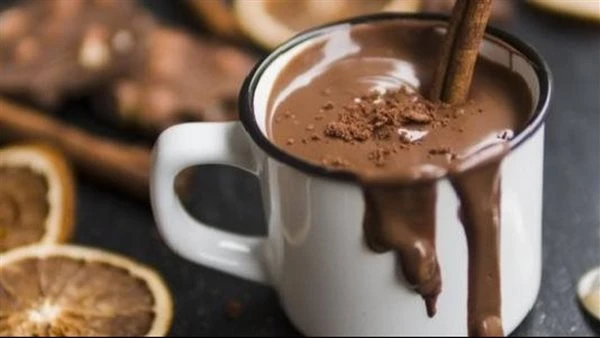 طريقة عمل الهوت شوكليت مشروب الشتاء الغني واللذيذ