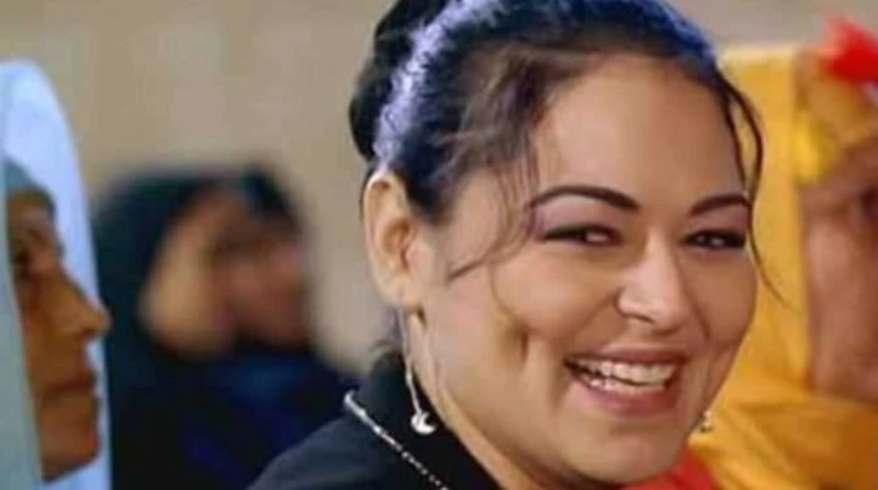 وفاة نيفين مندور بطلة فيلم "اللي بالي بالك"