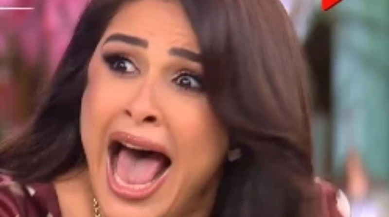 بعد حلقة النعامة، هل تعاني ياسمين عبدالعزيز رهاب الريش؟