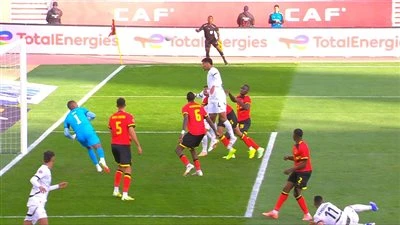 منتصف الشوط الأول: استمرار التعادل السلبي بين منتخب مصر وأنجولا في كأس أمم أفريقيا
