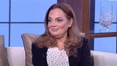 عفاف رشاد: والدتي كانت صعبة وضهري اتكسر بعد وفاتها واتطلقت من أبو ابني عشانه