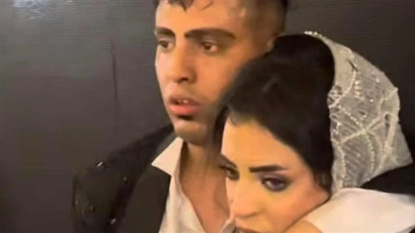 ضرب بالكراسي وحالات اغماء وخناقات ..عربيتي ولعت والعروسة سابتني ومشيت انهيار كروان مشاكل بعد كارثة حفل زفافه