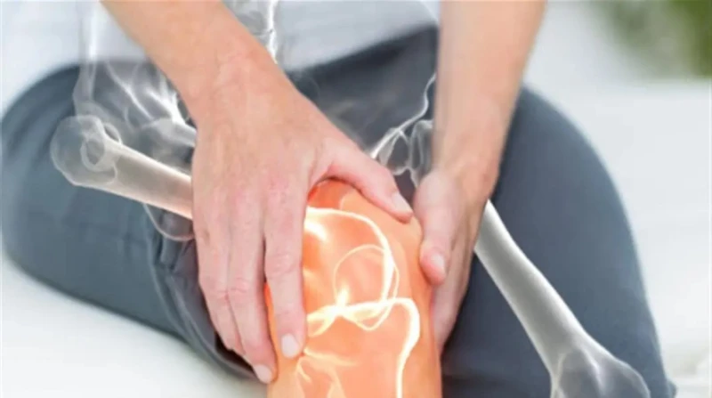 مشروب غير متوقع يقوي عظام المرأة ويحميها من الهشاشة بعد الـ60