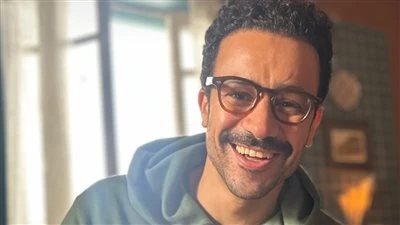 بعد بدء التصوير.. التفاصيل الكاملة لـ مسلسل بابا وماما جيران لـ أحمد داود