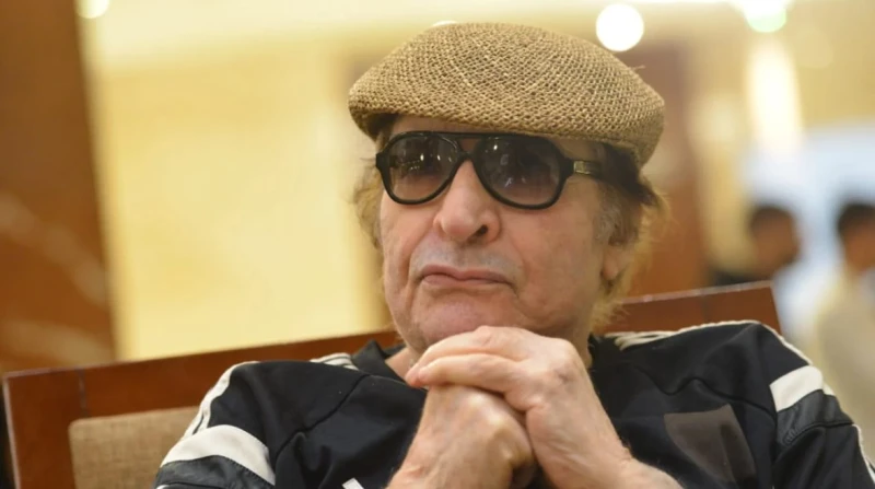 محيي إسماعيل يكشف لـ"افاق عربية" تطورات حالته الصحية بعد نقله للمستشفى